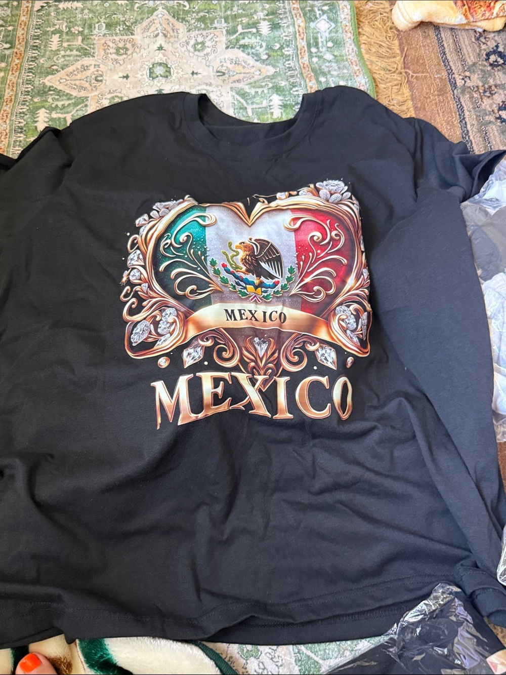 Black Mexico Graphic T-Shirt with Heart Emblem UNISEX NEW. Never worn. NO TAGS